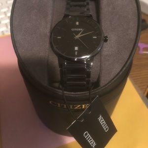 Brand new men’s citizens watch with tags.